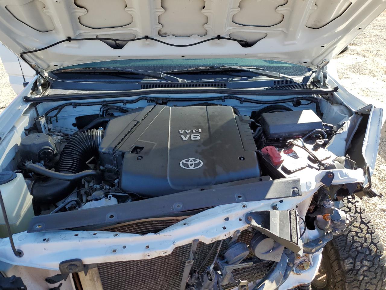 Toyota Tacoma Double Cab Image 5