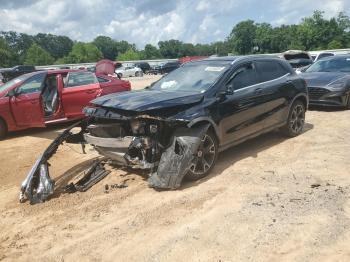  Salvage Mercedes-Benz GLA