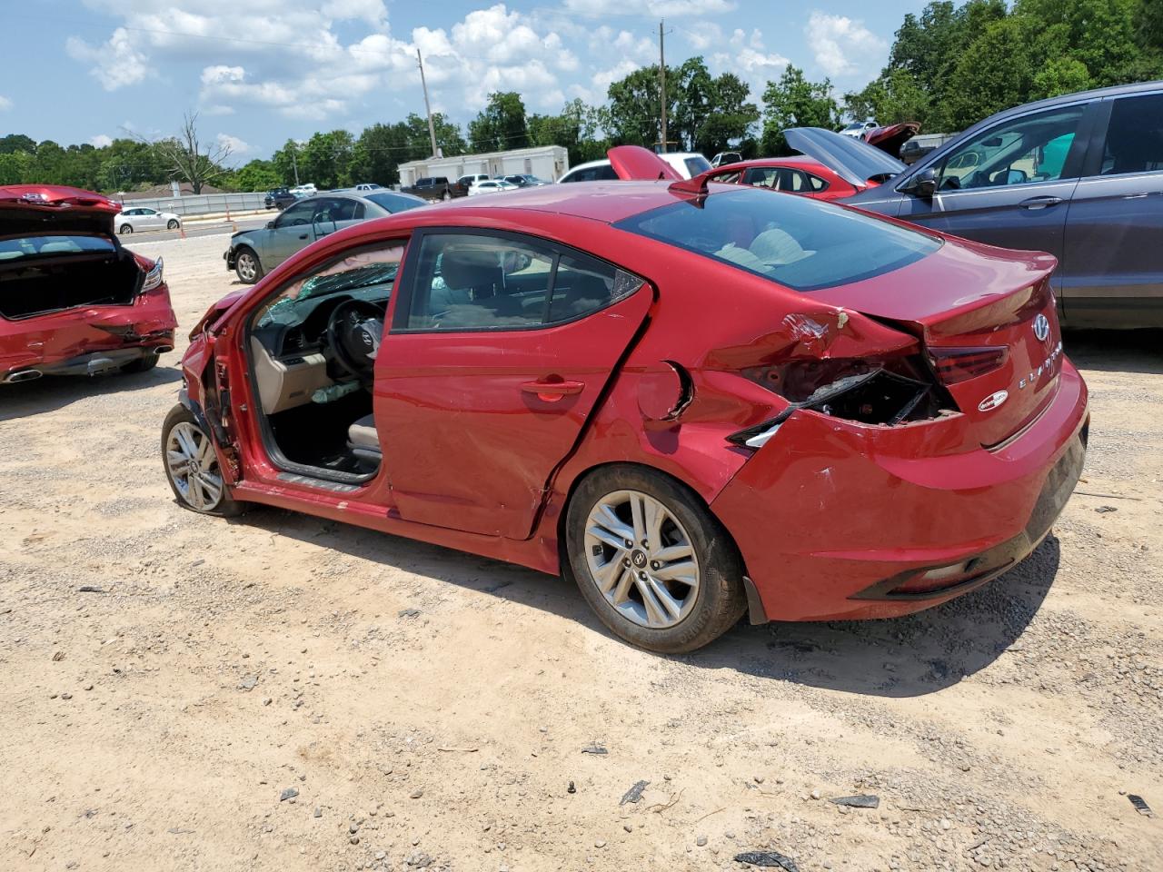 Hyundai ELANTRA Sel Image 4