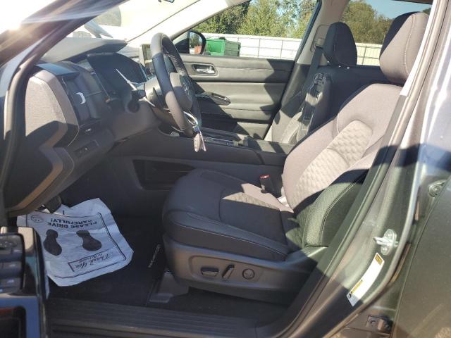 Nissan Pathfinder Sv Image 5