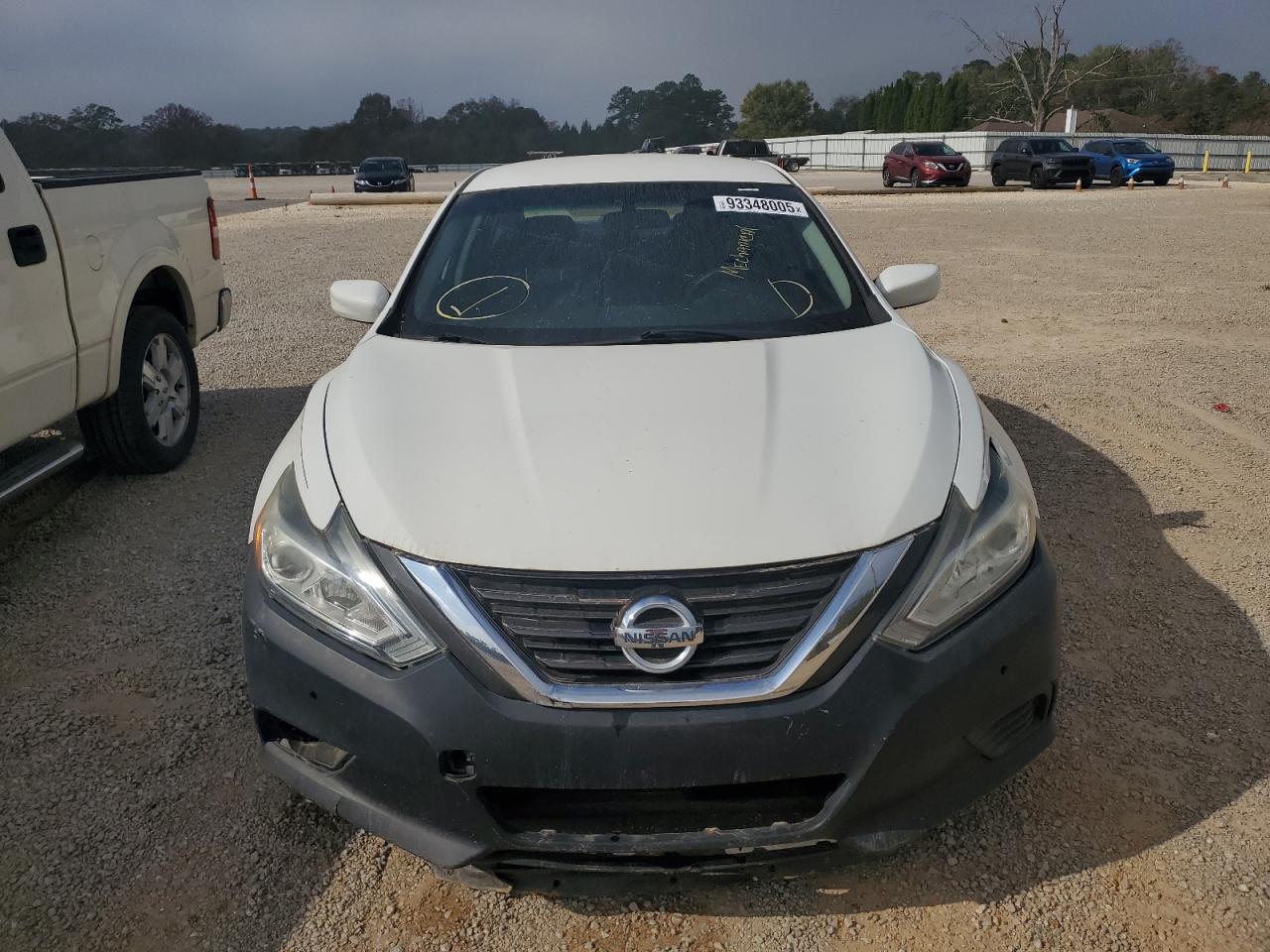 Nissan Altima 2.5 Image 3