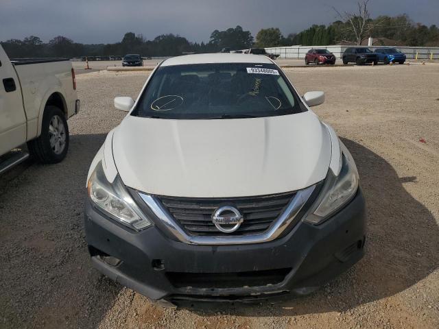 Nissan Altima 2.5 Image 3