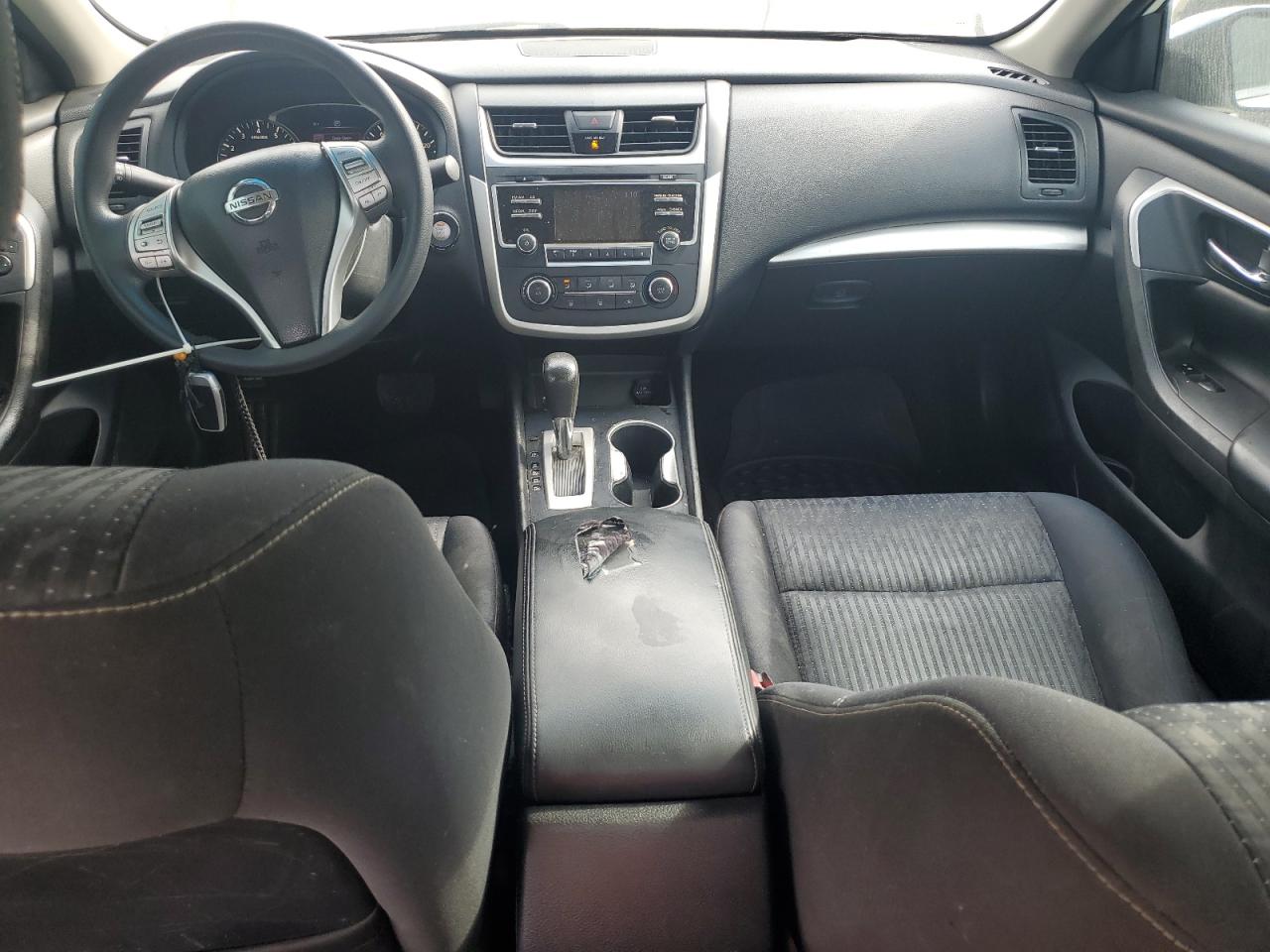 Nissan Altima 2.5 Image 5