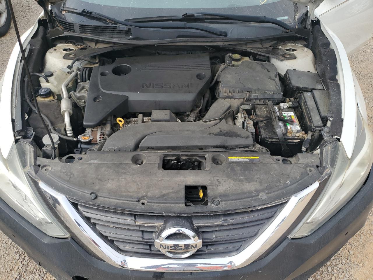 Nissan Altima 2.5 Image 6