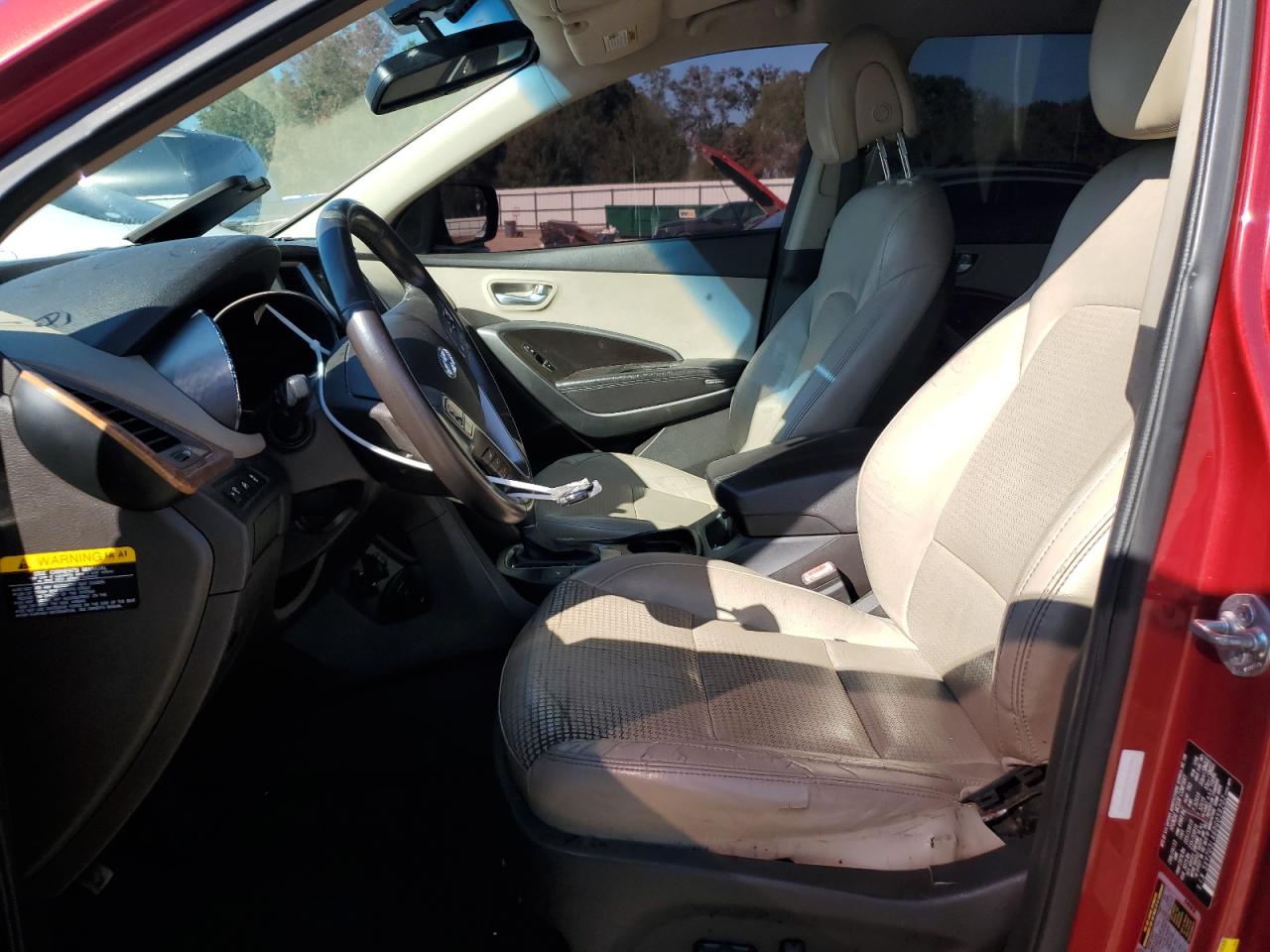 Hyundai SANTA FE Image 2