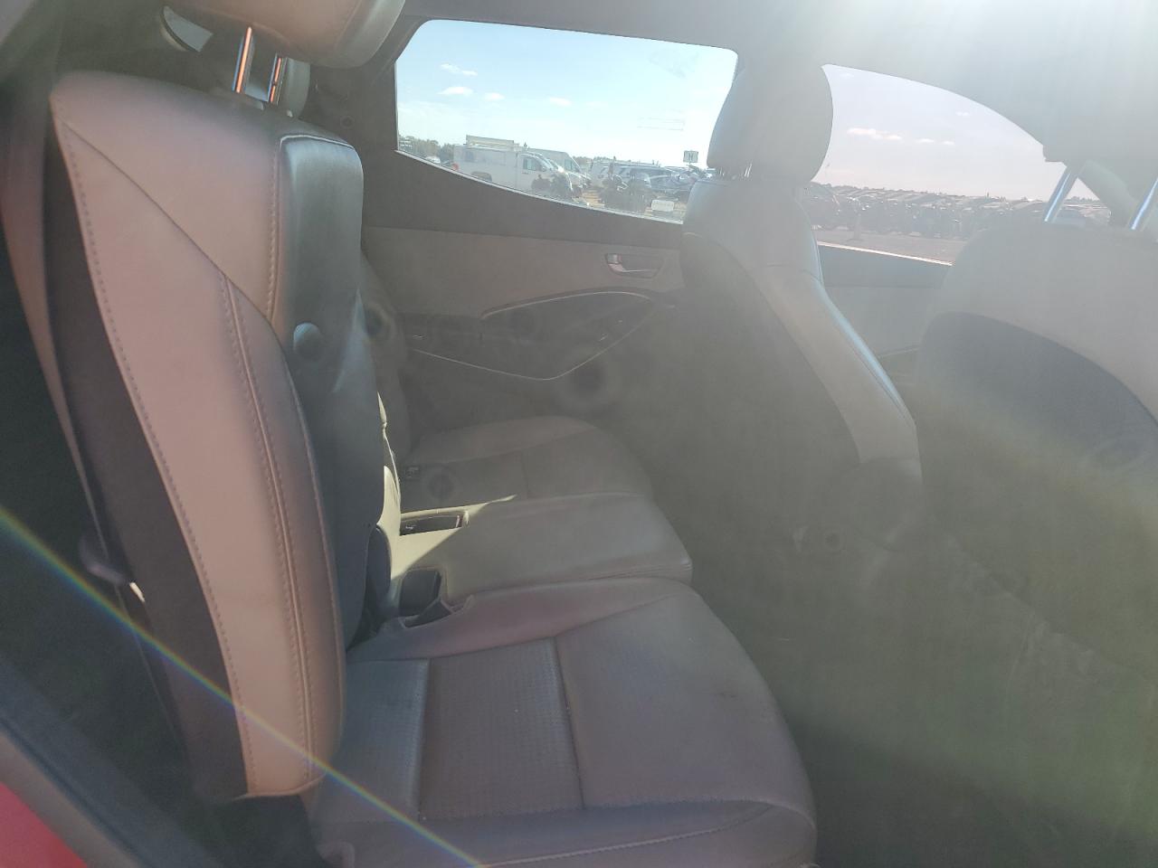 Hyundai SANTA FE Image 12