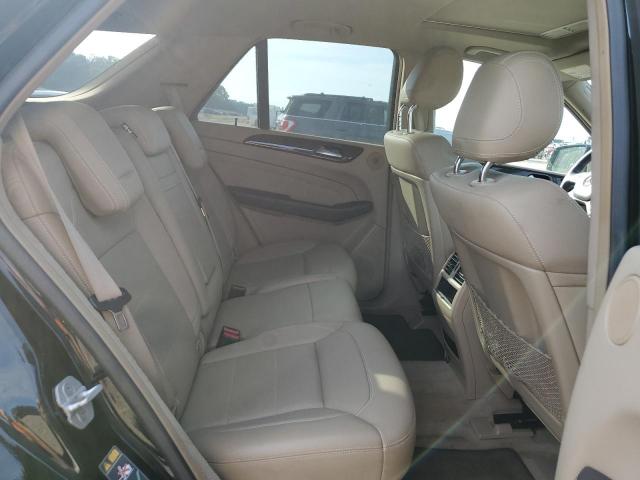 Mercedes-Benz M-Class 350 Image 12