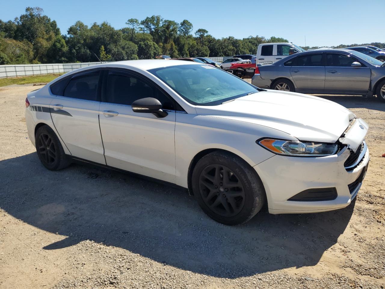 Ford Fusion Se Image 7
