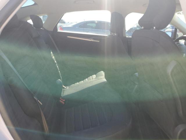 Ford Fusion Se Image 4