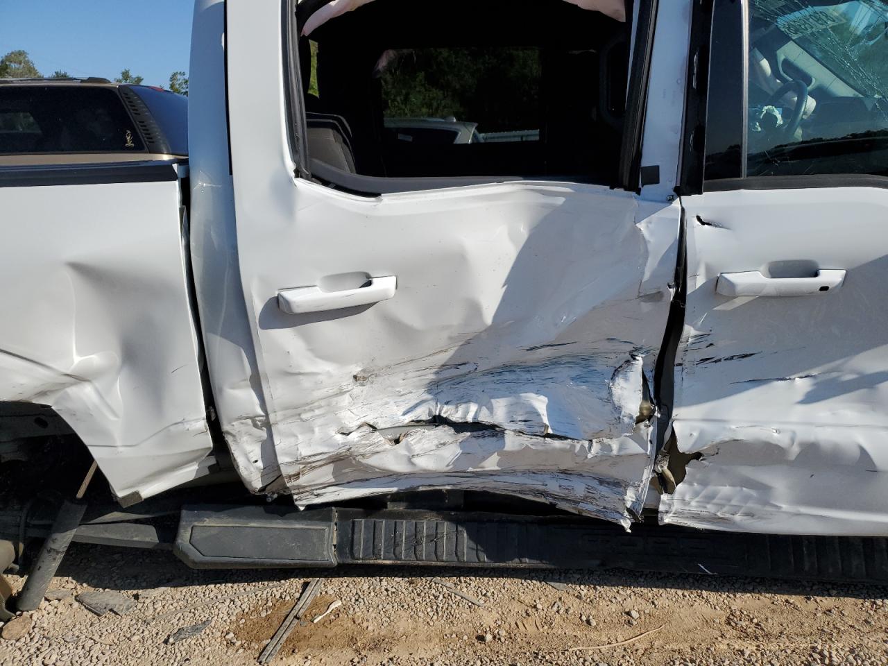 Ford F-150 Supercrew Image 9