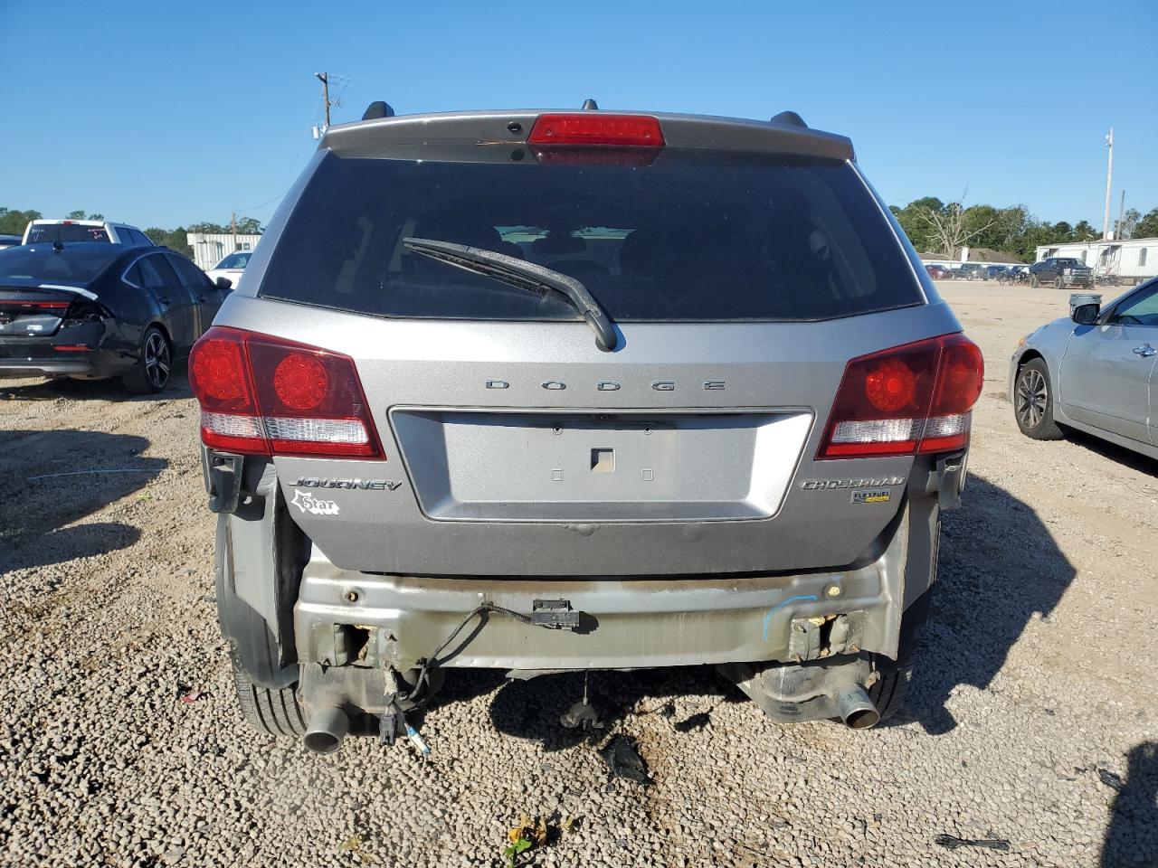 Dodge Journey Crossroad Image 3