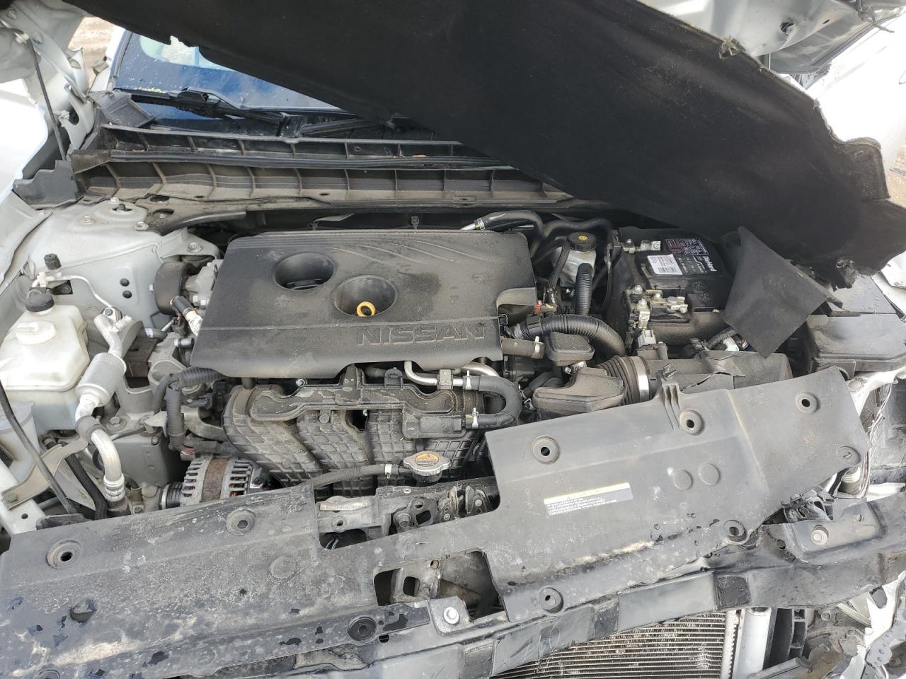 Nissan Altima S Image 12