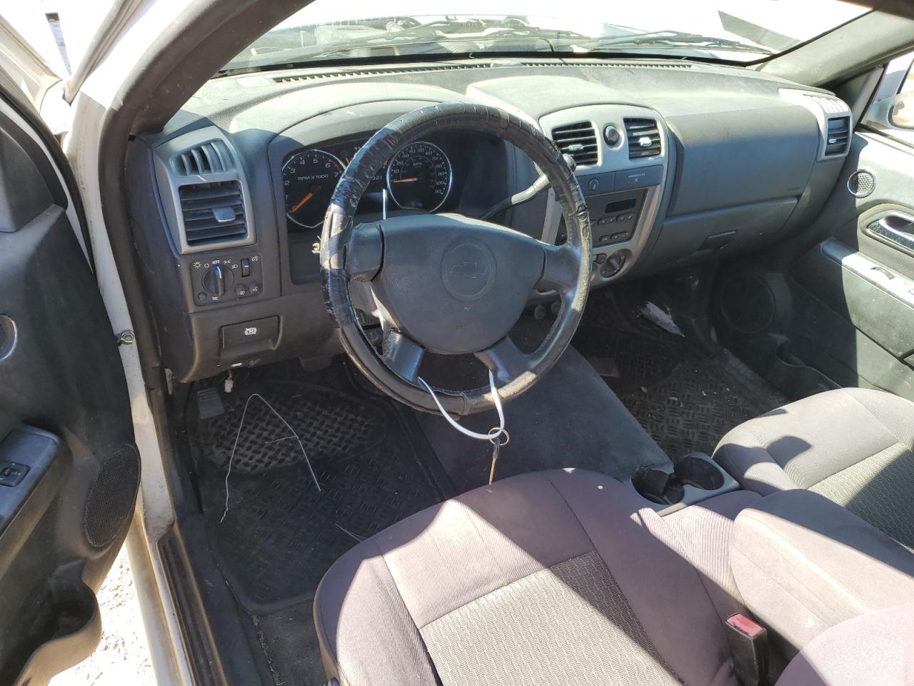 Chevrolet Colorado Image 12