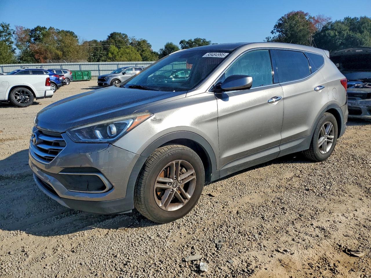 Hyundai SANTA FE Image 1