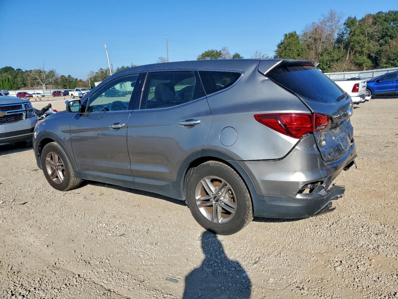 Hyundai SANTA FE Image 3