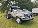Ford F-750 Super Duty Image 1
