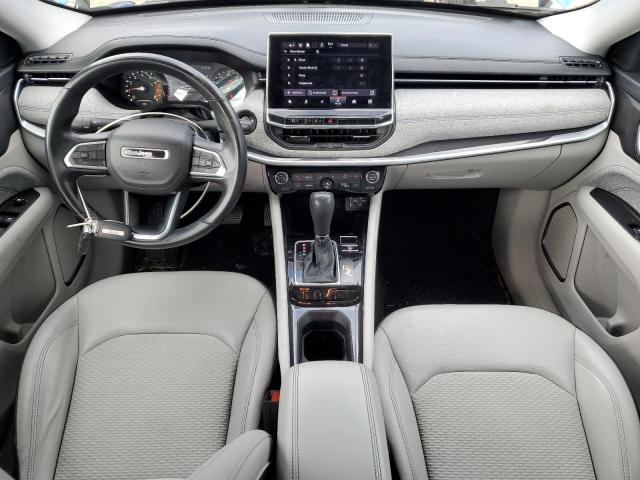 Jeep Compass Latitude Image 11