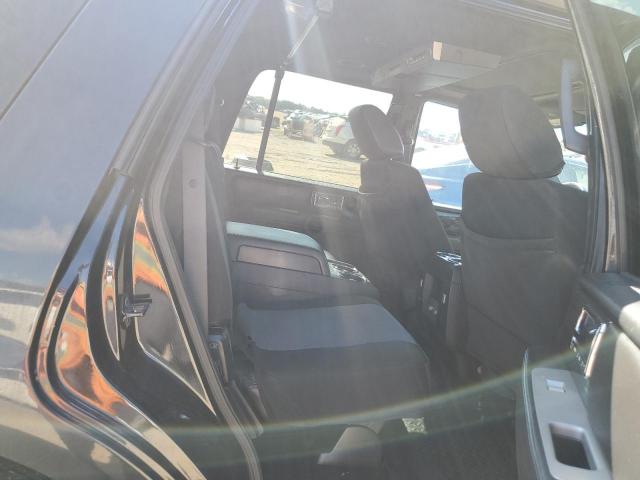 Lincoln Navigator Image 13