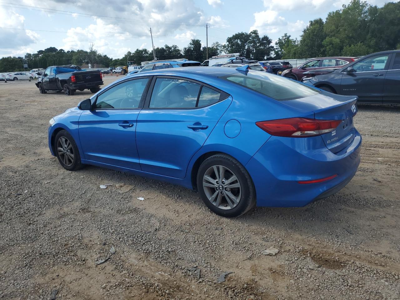 Hyundai ELANTRA Sel Image 5
