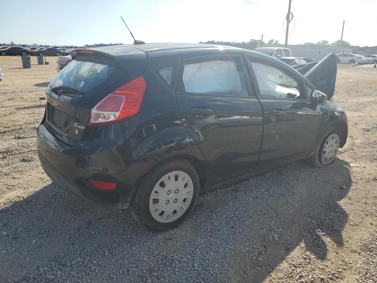 Ford Fiesta S Image 4