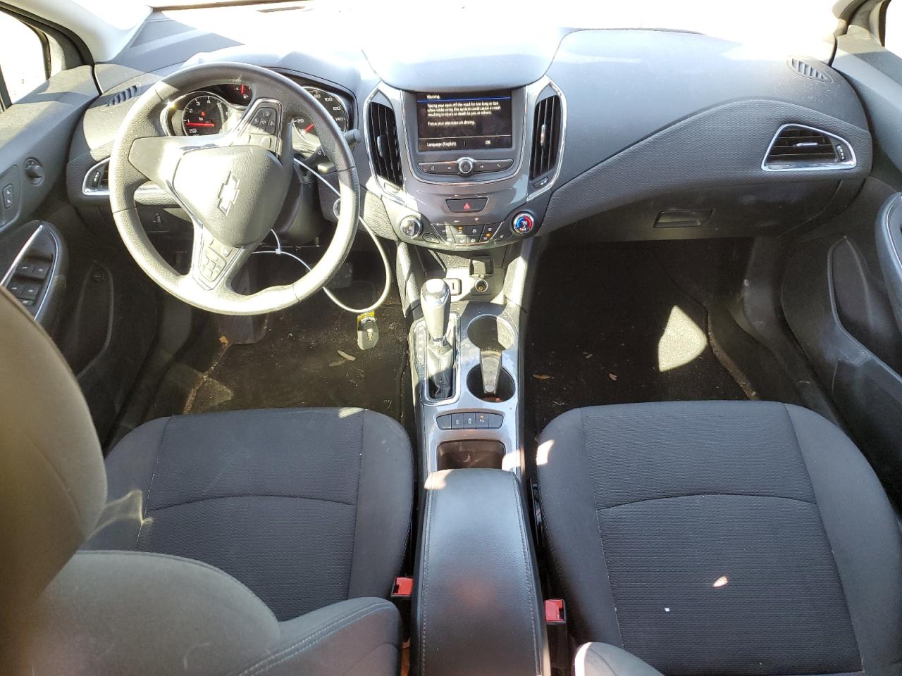 Chevrolet Cruze Lt Image 8