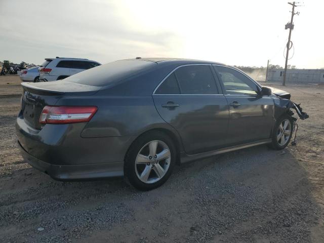 Toyota Camry Base Image 7