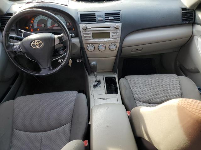 Toyota Camry Base Image 8