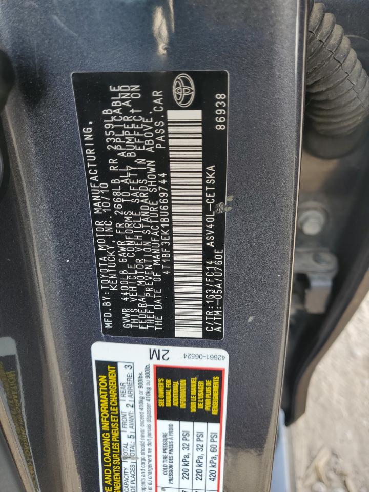 Toyota Camry Base Image 10