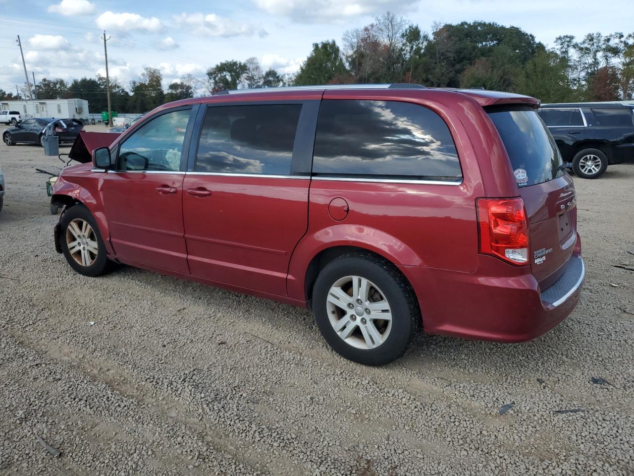 Dodge Caravan Crew Image 3