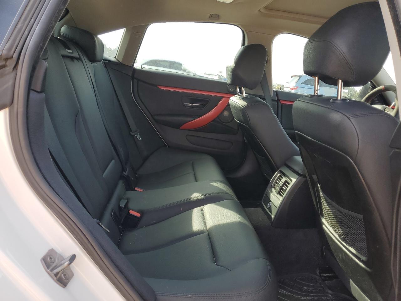 BMW 4 Series Xi Gran Coupe Image 7