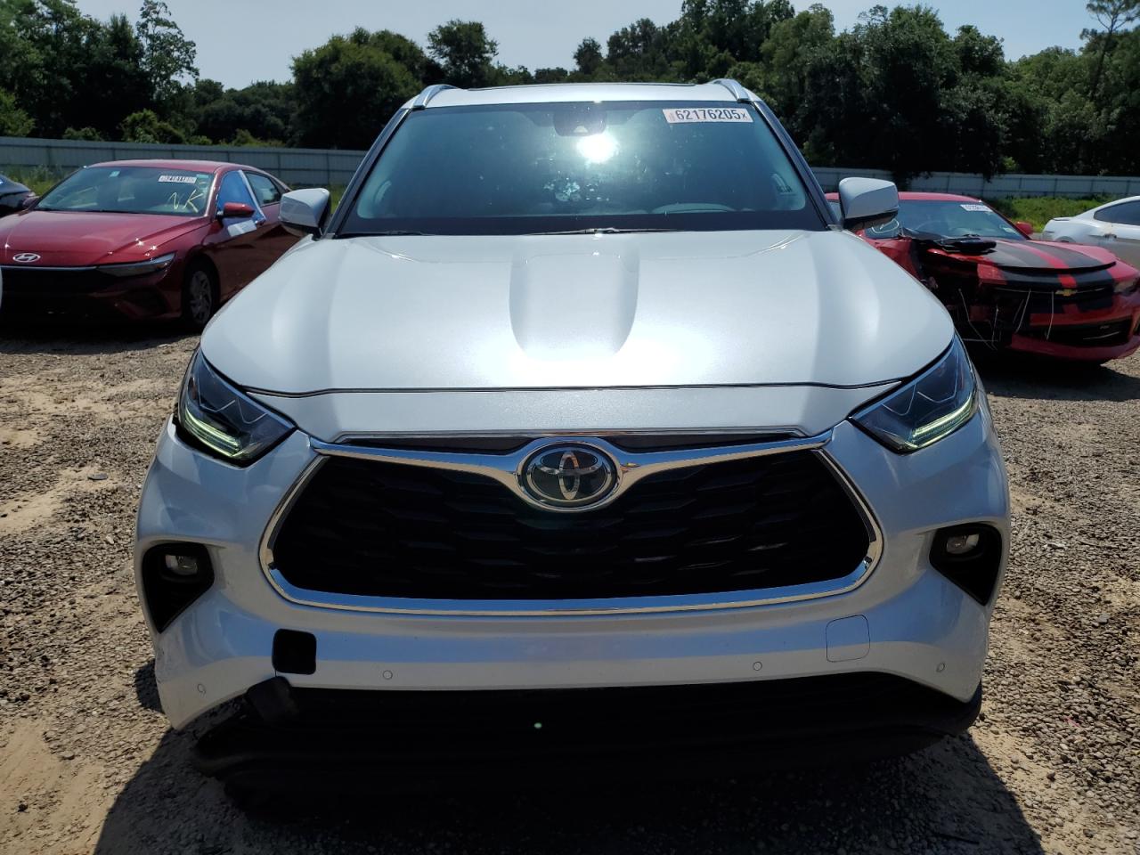 Toyota Highlander Limited Image 4