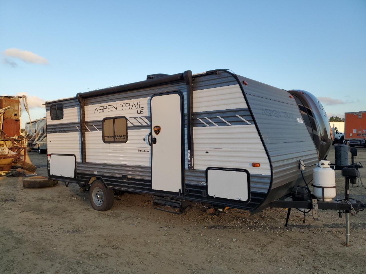 Dutchmen Aspen Trai Image 1