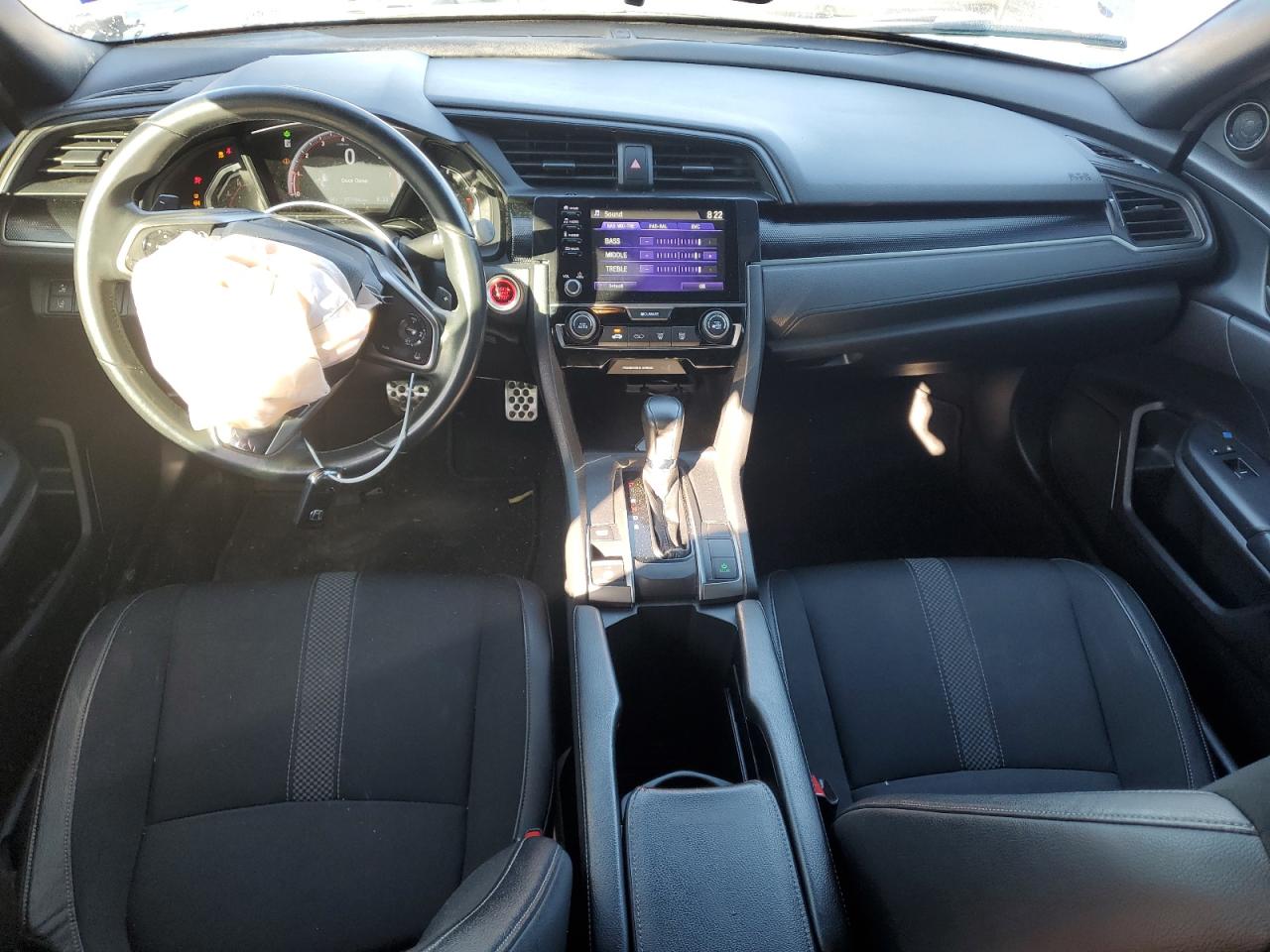 Honda Civic Sport Image 2