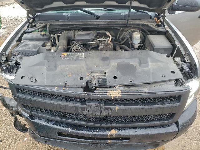 Chevrolet Silverado C1500 Image 12