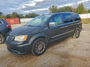  Salvage Chrysler Minivan