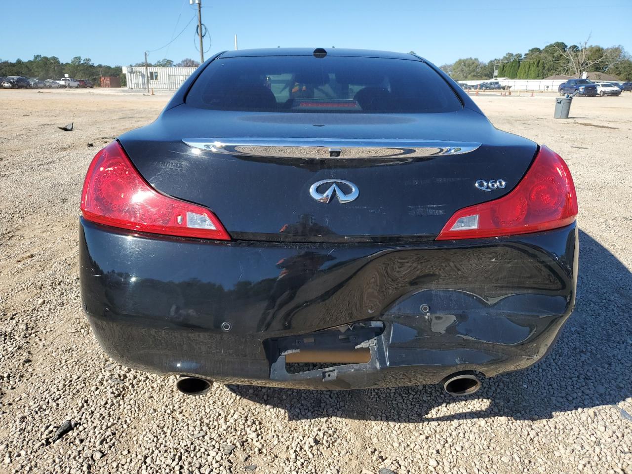 INFINITI Q60 Journey Image 9