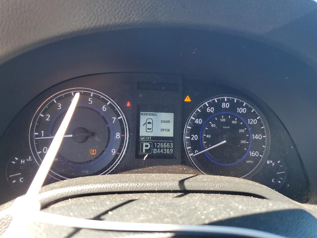 INFINITI Q60 Journey Image 11