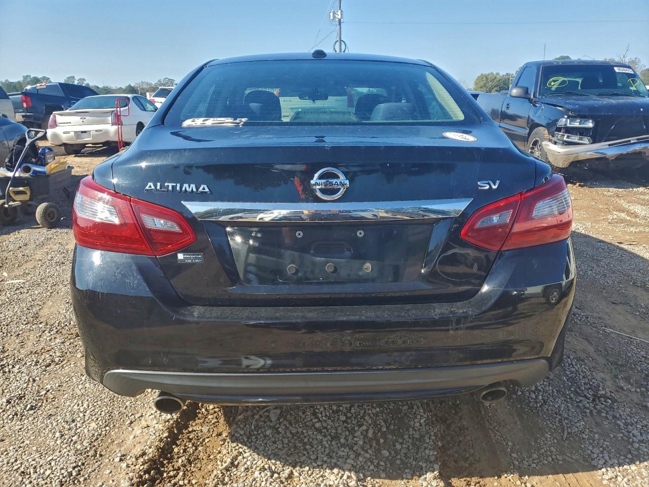 Nissan Altima 2.5 Image 6