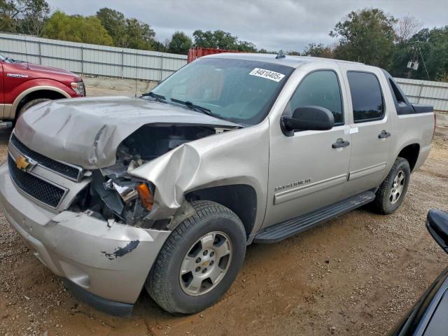  Salvage Chevrolet Avalanche
