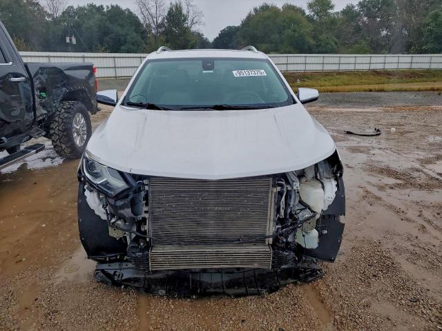 Chevrolet Equinox Premier Image 10