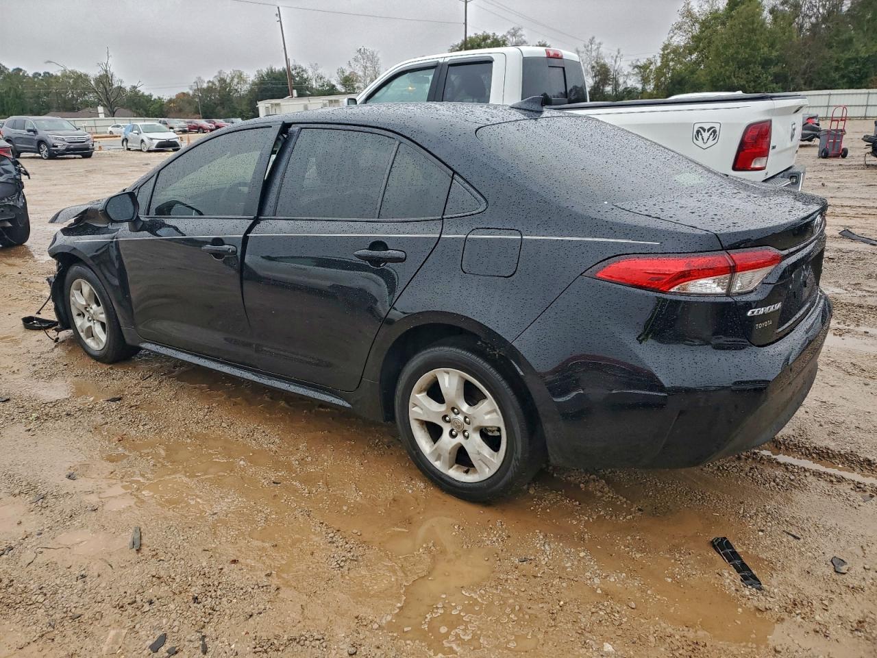 Toyota Corolla Le Image 6