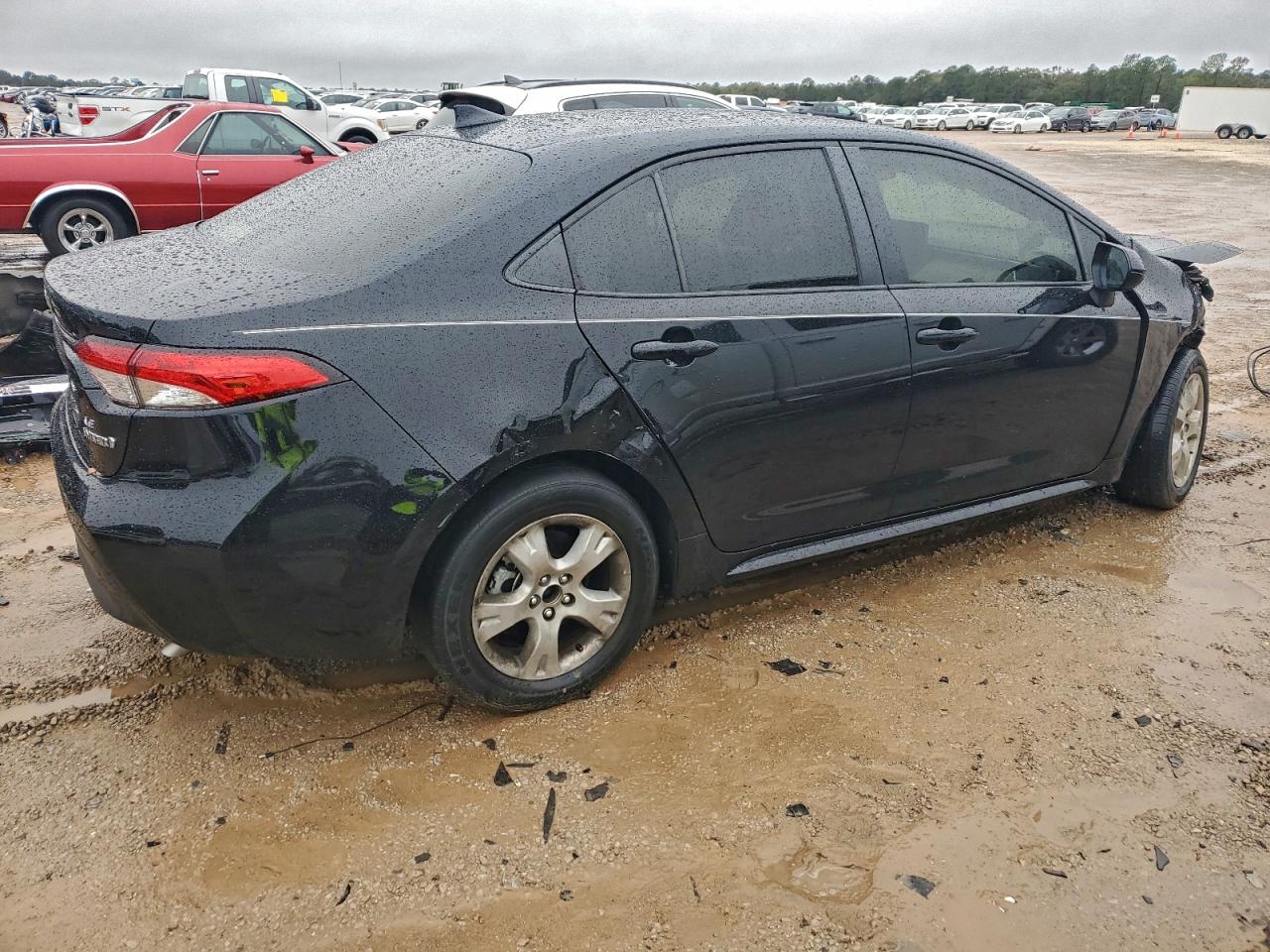 Toyota Corolla Le Image 8