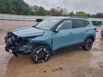  Salvage Kia Seltos