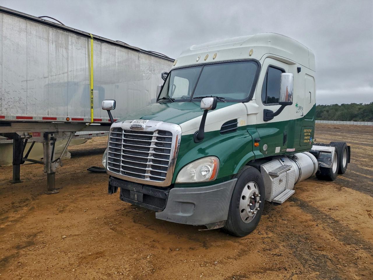 Freightliner Cascadia Image 7