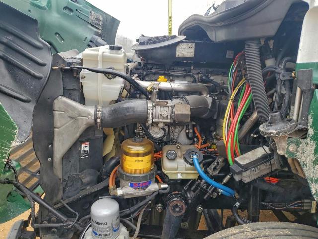 Freightliner Cascadia Image 3