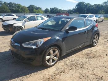  Salvage Hyundai VELOSTER