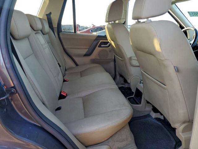 Land Rover LR2 Hse Image 8