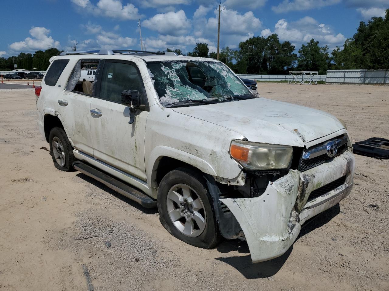 Toyota 4Runner Sr5 Image 4
