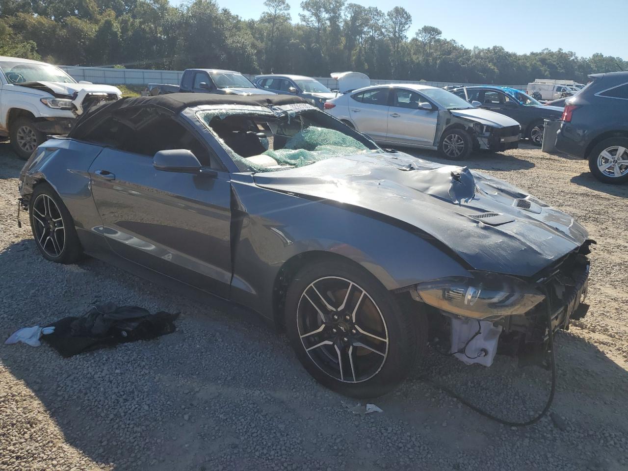 Ford Mustang Image 9