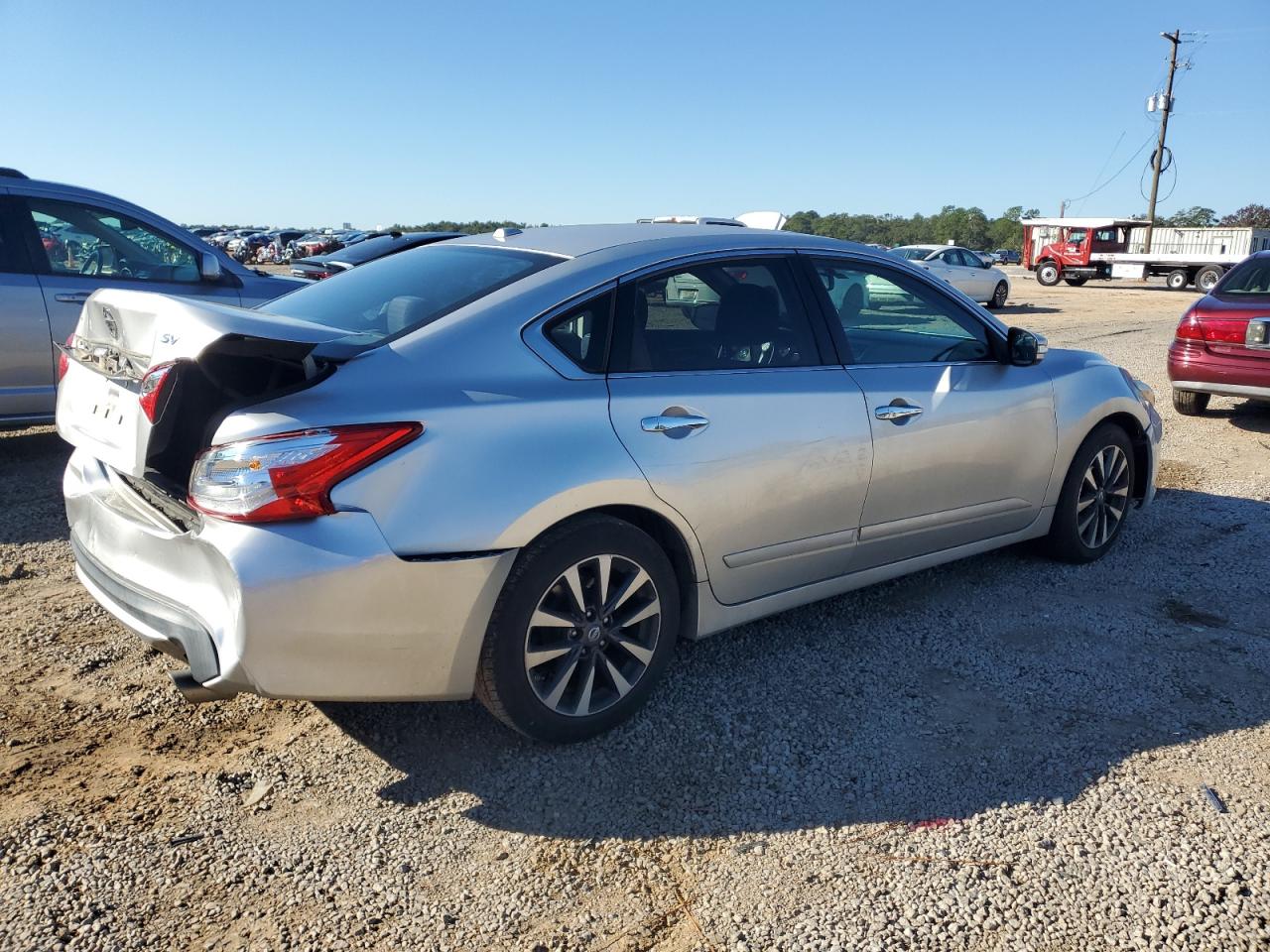 Nissan Altima 2.5 Image 9